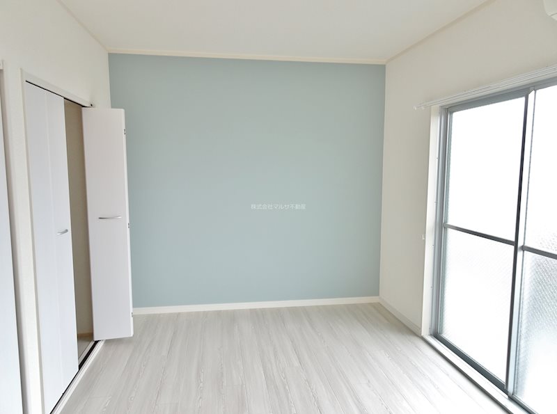 米原マンション ベッドルーム