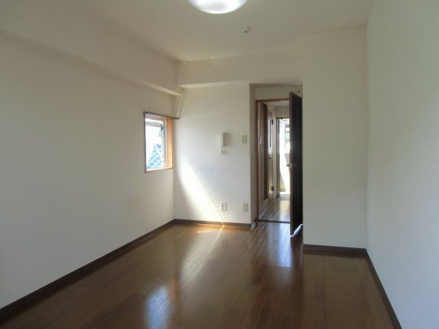 フォレスト中央 ベッドルーム