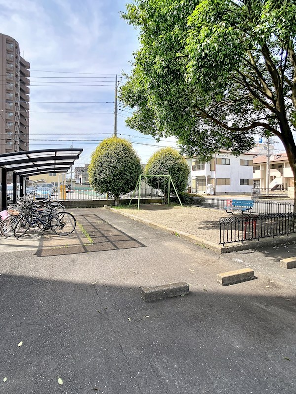 ケルムスコットコート その他14