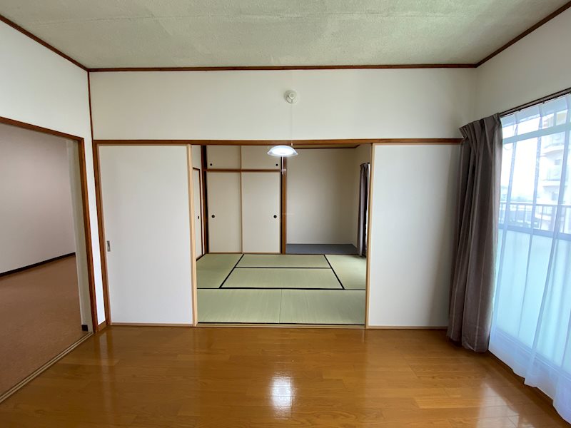 山陽マンション ベッドルーム