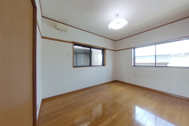 フローリア ベッドルーム