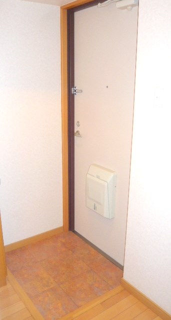 アライパッセージ 玄関