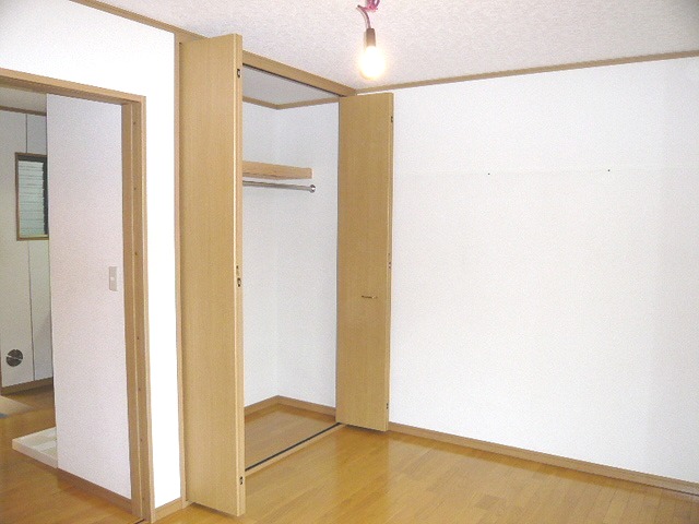 メゾンKS ベッドルーム