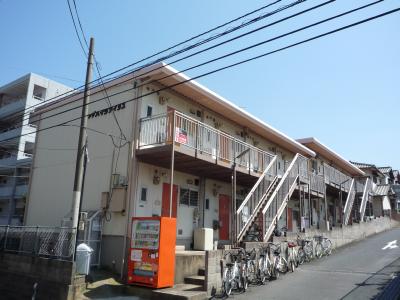 ヤングハイツアイリス 208号室 外観