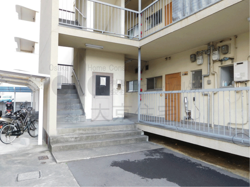 門野マンション　A棟 エントランス