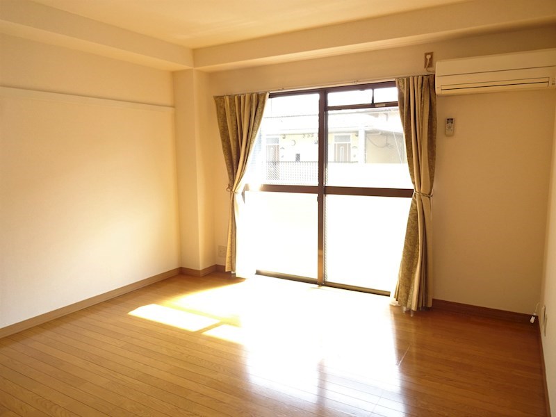 サントノーレ リビング