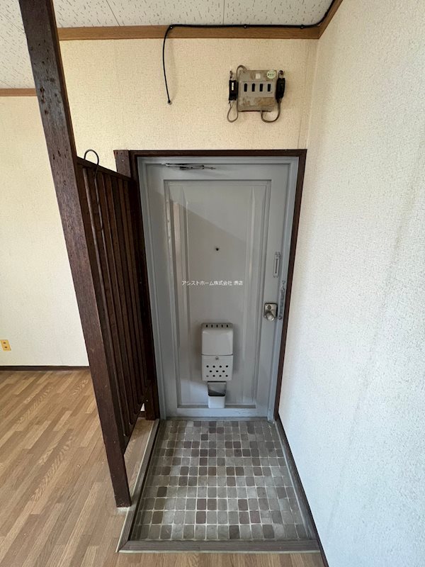 堺ハイツ 玄関