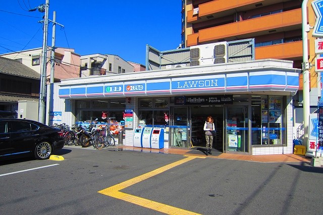 カーサヴェールキタノ コンビニ