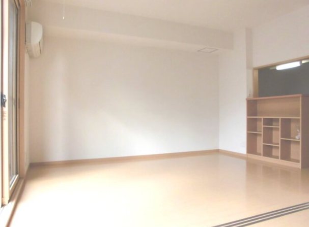 メゾン沖・皆賀　B棟 リビング