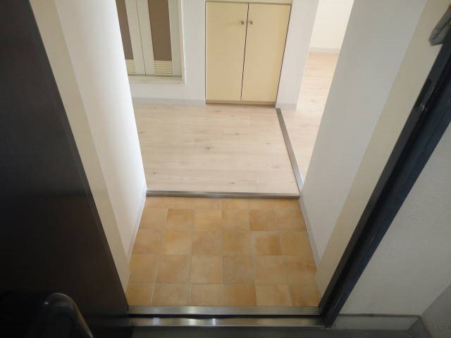 ウエストコート 玄関