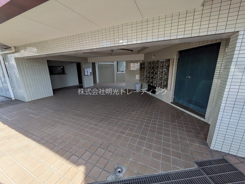 ｺﾝﾄﾞﾐﾆｱﾑﾒｲ大倉山 その他外観4