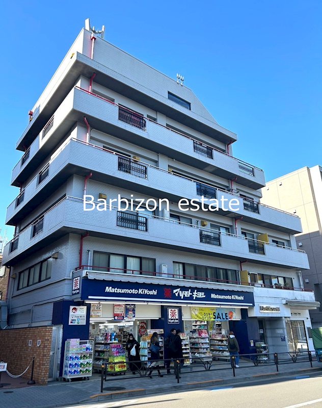 Barbizon11 外観