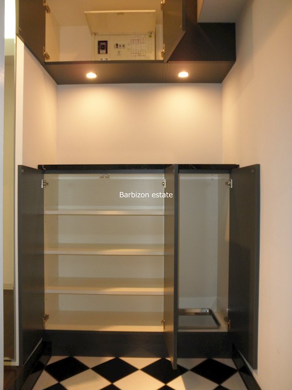 Barbizon11 エントランス