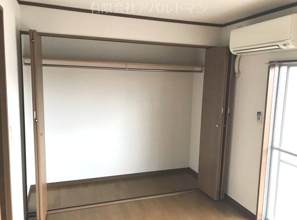 ラクラスコート山王 収納