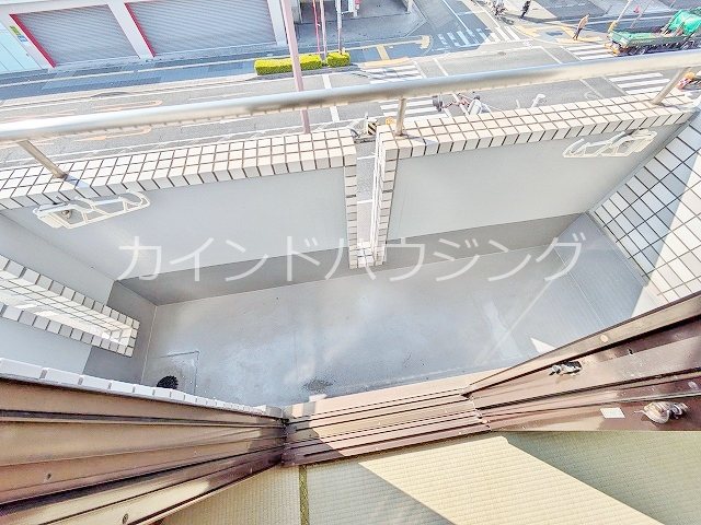 大阪府大阪市住之江区西住之江２丁目 ベランダ