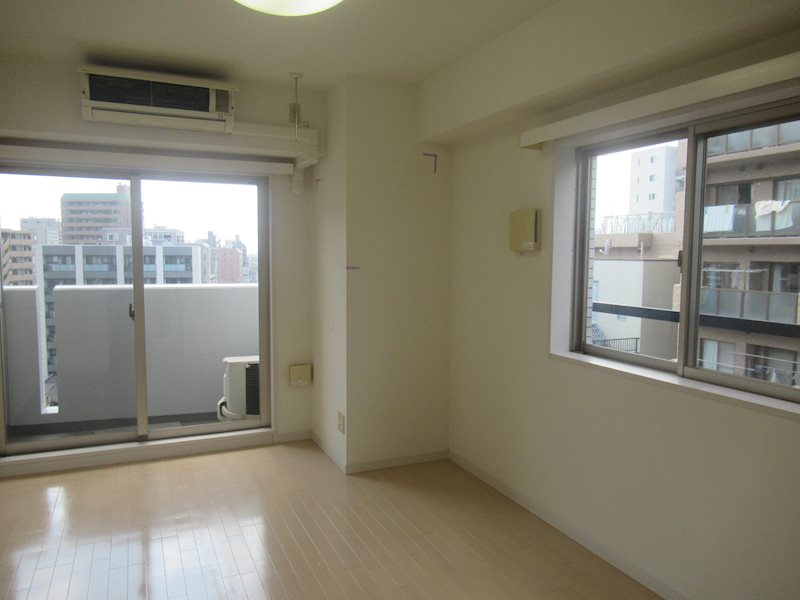 アトラス カーロ浦和常盤弐番館 玄関