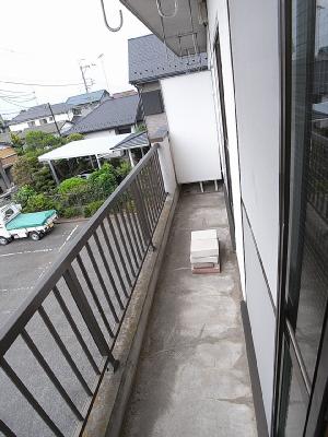 西ノ岡ハイツ ベランダ