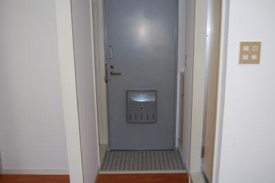 Tフラット 玄関