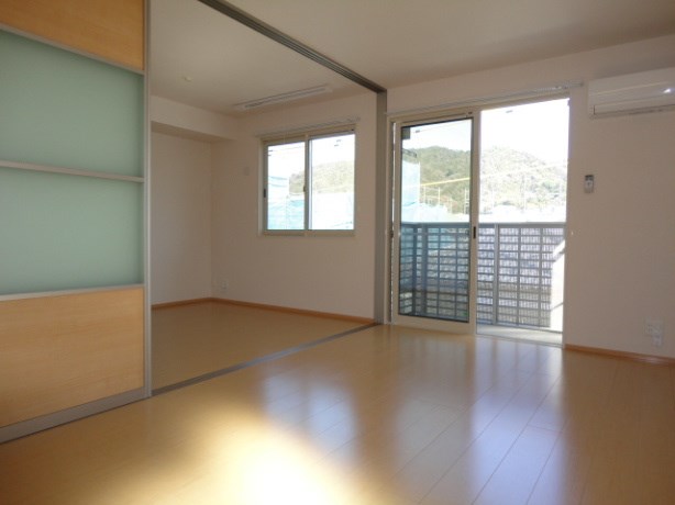 イリマ リビング