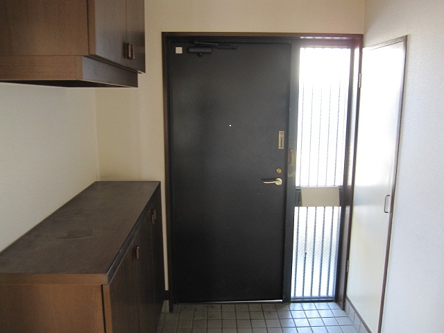 ライオンズレジデンス 玄関