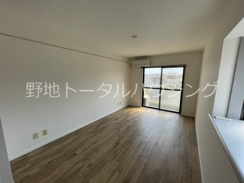 ソアール三軒茶屋 リビング