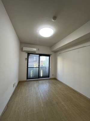 パークテラス塩焼 玄関