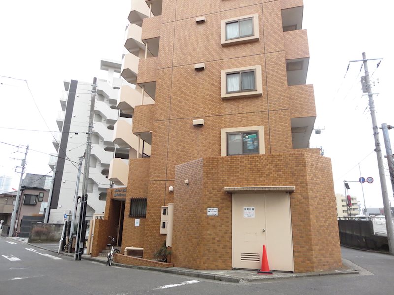 ﾗｲｵﾝｽﾞﾏﾝｼｮﾝﾖｺﾊﾏｳｴｽﾄ その他外観1