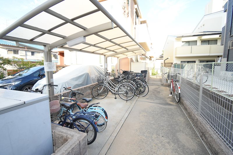 大阪府東大阪市西堤本通西３丁目8-4 その他共有部分