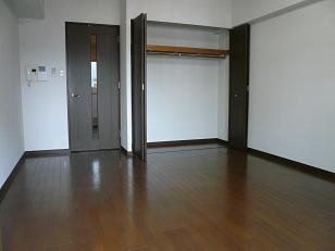 大阪府大阪市西区西本町３丁目 リビング