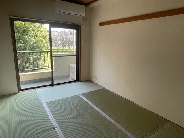 ハイツ清和 ベッドルーム