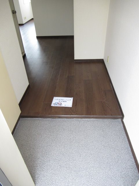 スカイコート西川口第６ 玄関