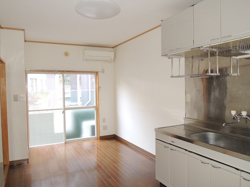 セゾンアドラブール リビング