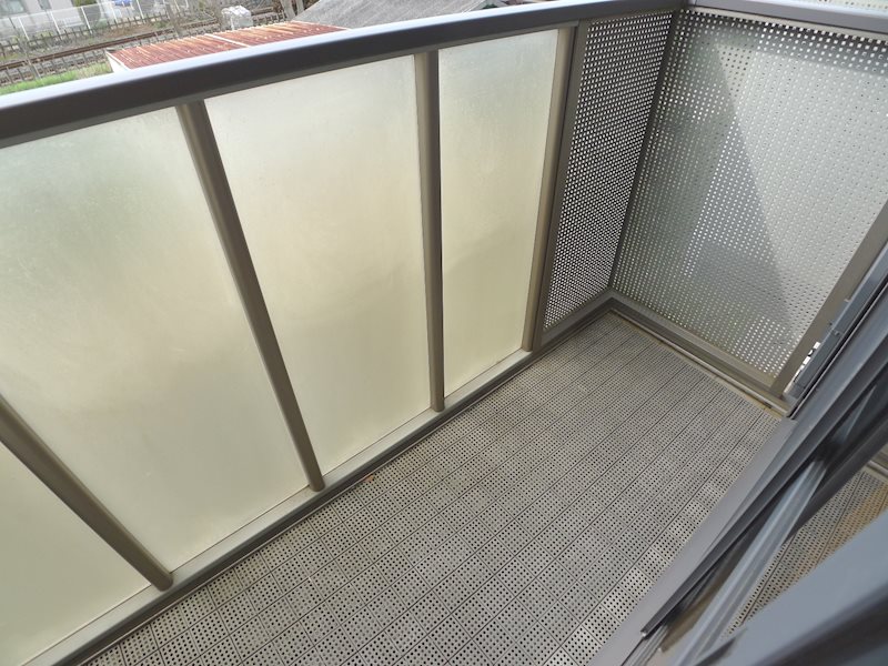 蓮見育英センターG棟 ベランダ