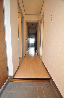 クラブハウス企救丘 玄関