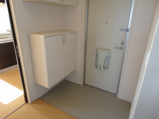 メゾン　ドゥ　プラージュ 玄関