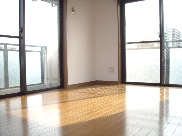 まりえ二番館 リビング