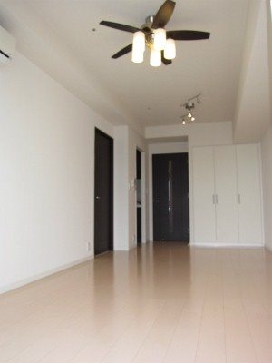 ベイクレストタワー 玄関