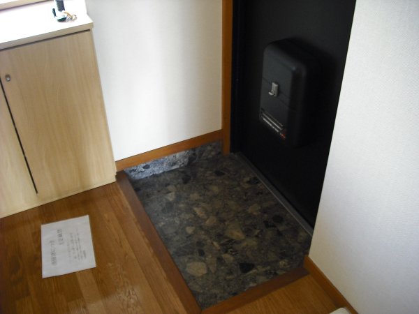 愛知県名古屋市東区筒井２丁目 玄関