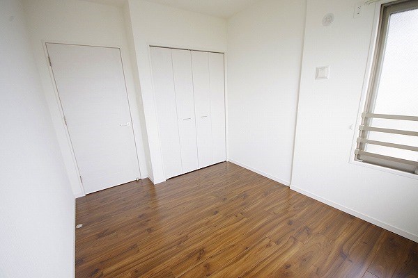 ニューガイアソラーレ葛原 ベッドルーム