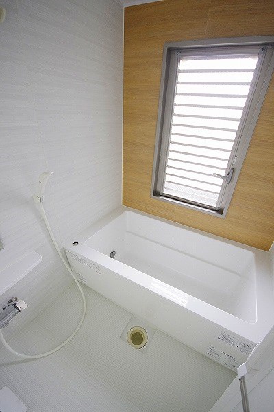 ニューガイアソラーレ葛原 風呂画像