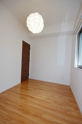 ニューガイアソラーレ葛原 ベッドルーム