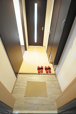 ベルガ南小倉 玄関