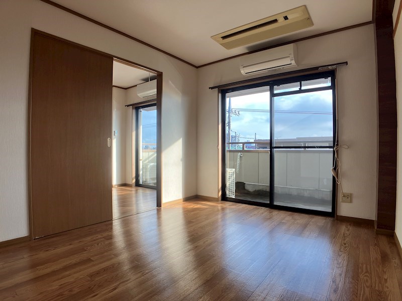 アスク星ヶ丘 リビング