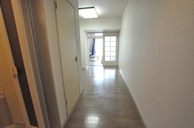 サンヒルズ泉台 玄関