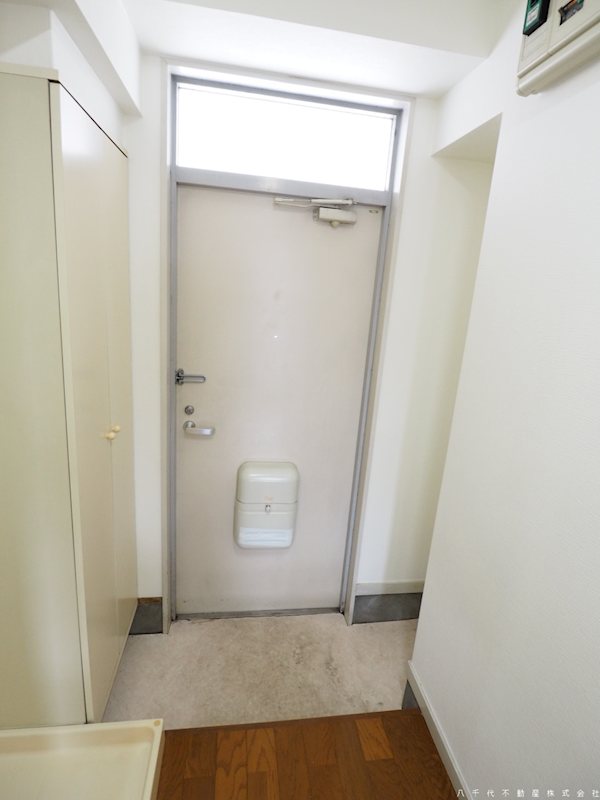 ベルテックアイ 玄関