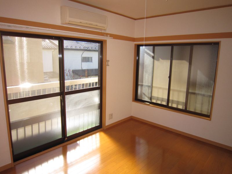 渡邉アパート ベッドルーム