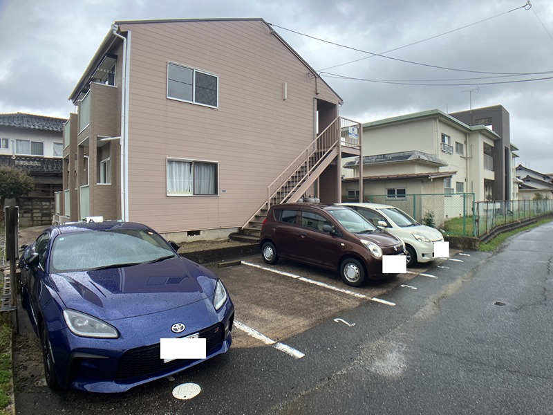 コーポラスあい 駐車場