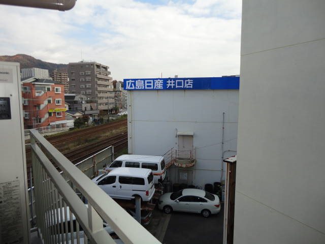 ボイスビル2 ベランダ