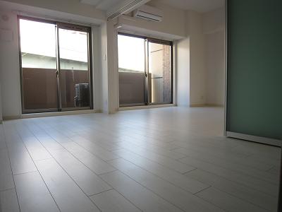プレサンス阿波座ステーションフロント ベッドルーム