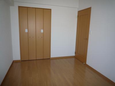 ミラドールＦ ベッドルーム